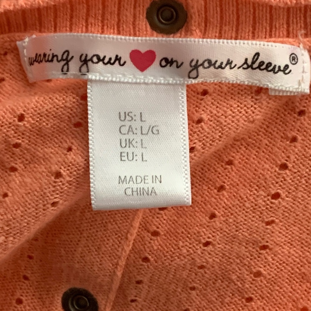 ⛄️Wearing Your Heart On Your Sleeve Sweater SZ-L - Picture 4 of 4